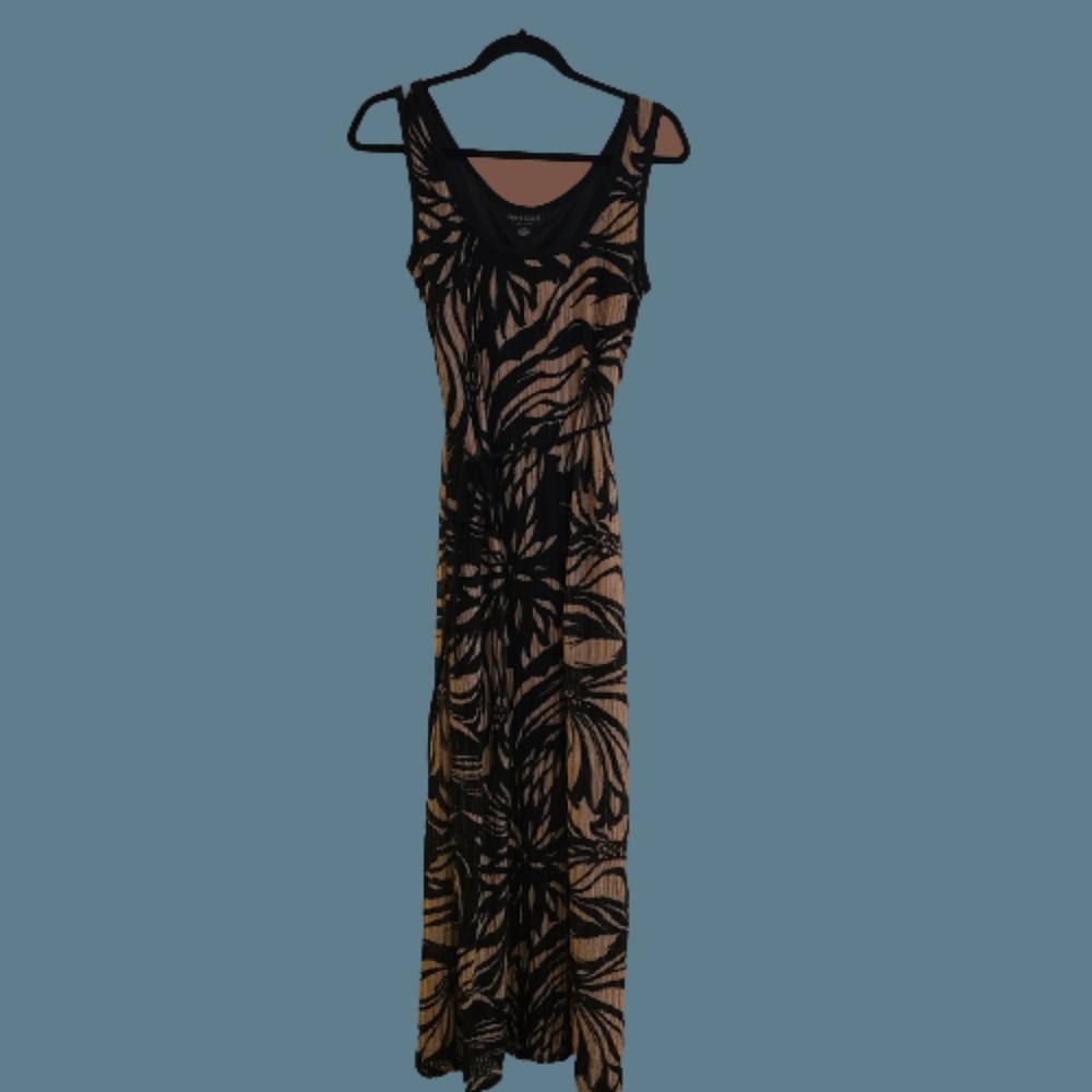 NWOT Connected Apparel Maxi Dress